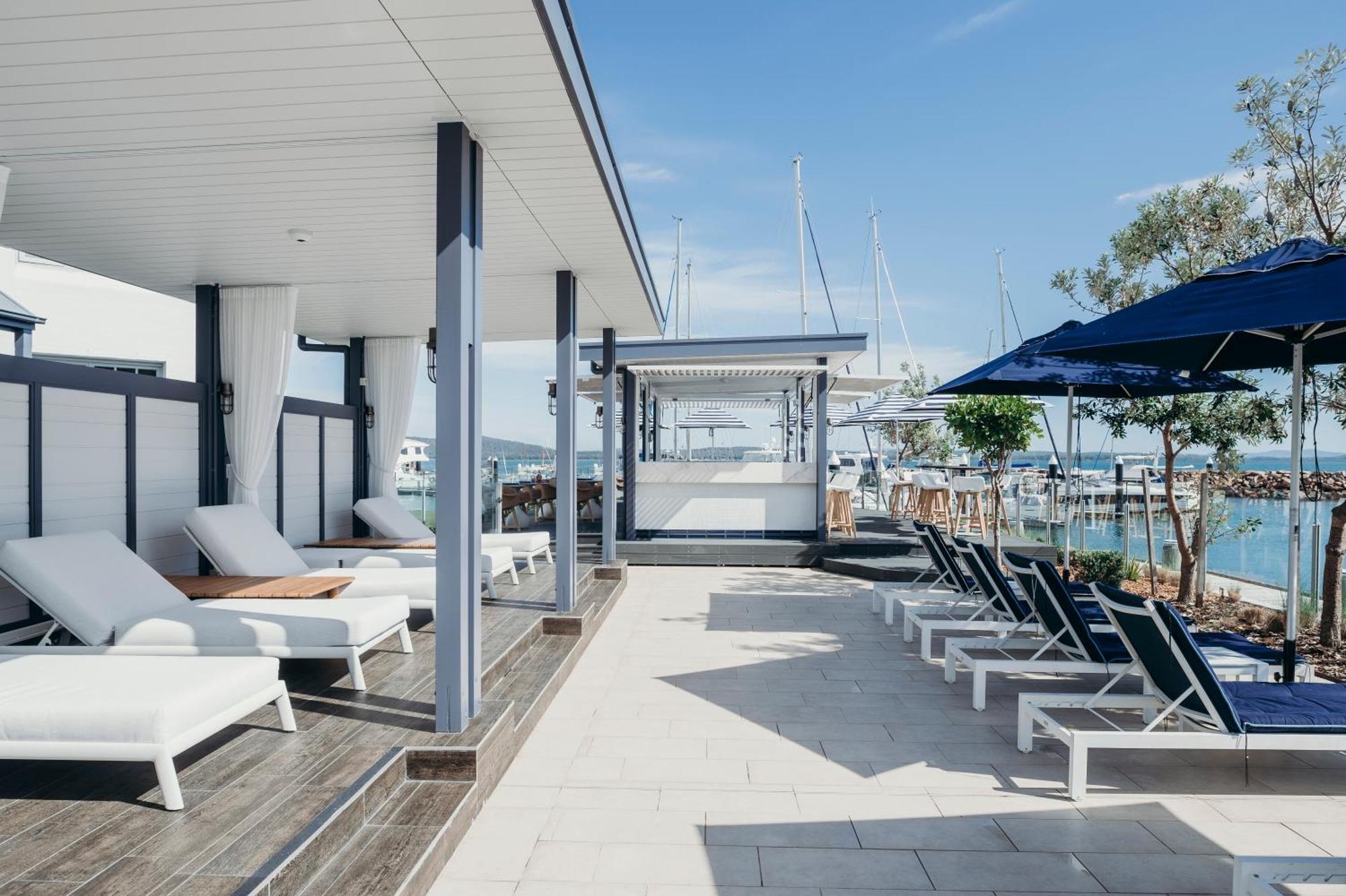 Hotel Anchorage Port Stephens Corlette Exteriér fotografie